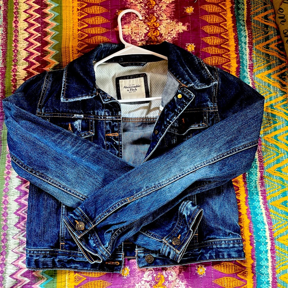 Abercrombie & Fitch Jean Jacket size small